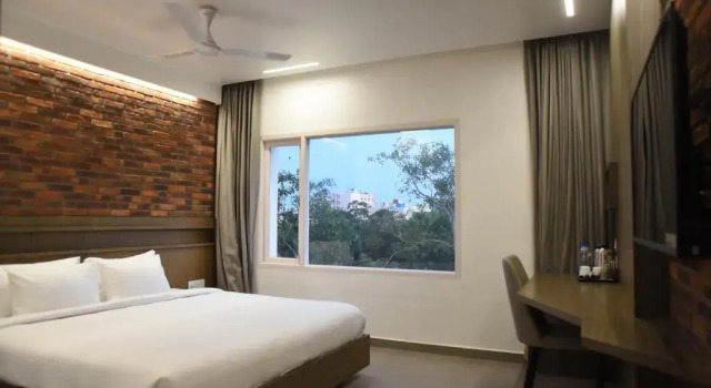 Rathna Residency