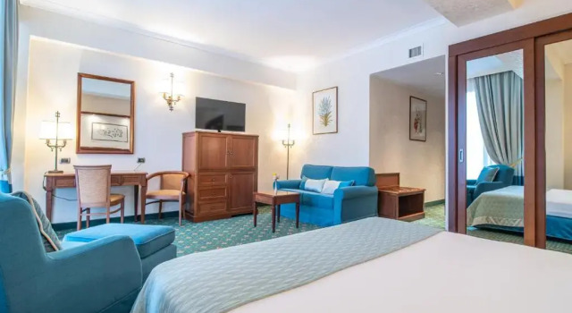 Номер Executive Lux Garden Hotel