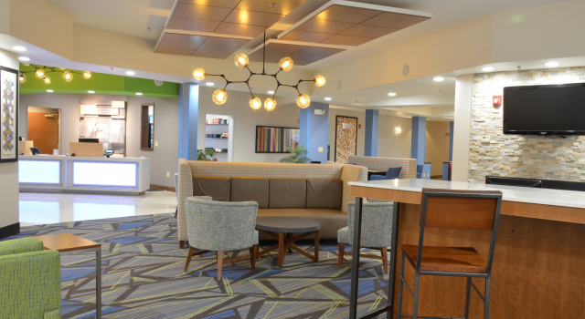 Holiday Inn Express- Waterloo/Cedar Falls, an IHG Hotel, Reserva ahora Hotel Hoteles y alojamientos en Waterloo, Hotel