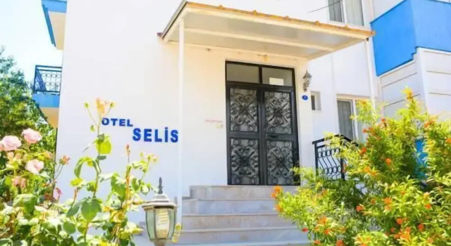 Selis Otel, Забронировать Отель Отели в центре Сигаджик, в центре, Завтраки, Парковка