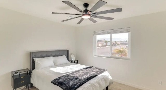 2 Mi to Windsor Beach! Updated, Sleek Family Home, Забронировать Дом для отпуска Лейк-Хавасу-Сити штат Аризона