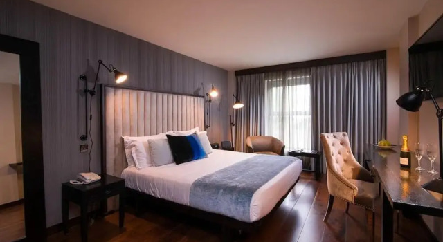 Двухместный номер Superior The Twelve Hotel