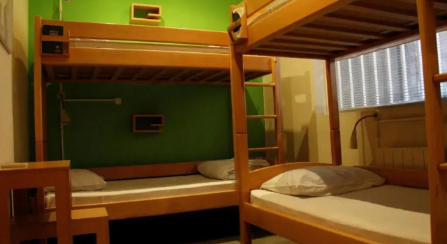 (camerata femminile) letto in camerata Envoy Hostel  Tours