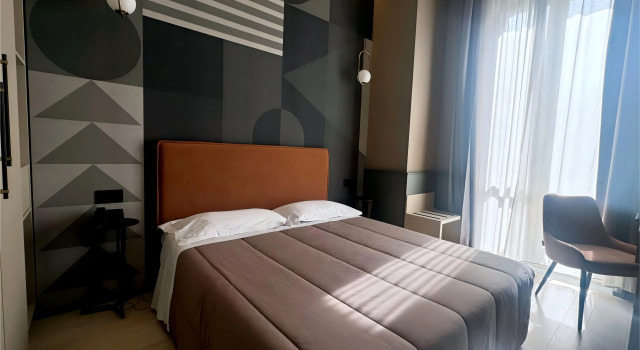 The B Place Hotel
