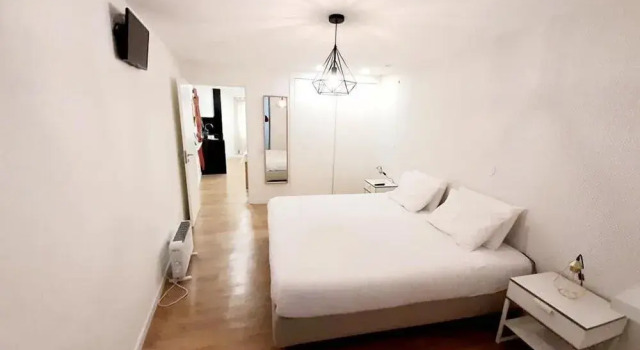 Amazing Ultramodern Apartment in Historical Center, Забронировать Апартаменты/квартира Апартаменты Бейра-Алта, Апартаменты/квартира