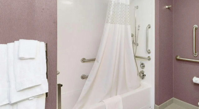 Standard Doppel Zimmer Hampton Inn Butler