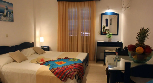Louis Studios Santorini, Reserva ahora Hotel Agia Paraskevi Santorini