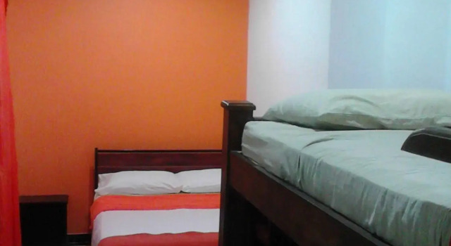 Zleeping Hostel
