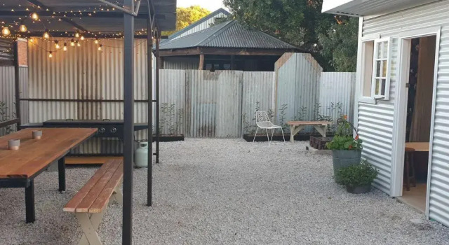 Коттедж с 4 комнатами Samuels Cottage C1860 - In the heart of Mudgee
