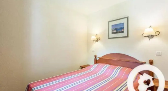 N101, parc d'arradoy-St J P de Port, Prenota Appartamento Hotel a Aquitania con parcheggio, Parcheggio