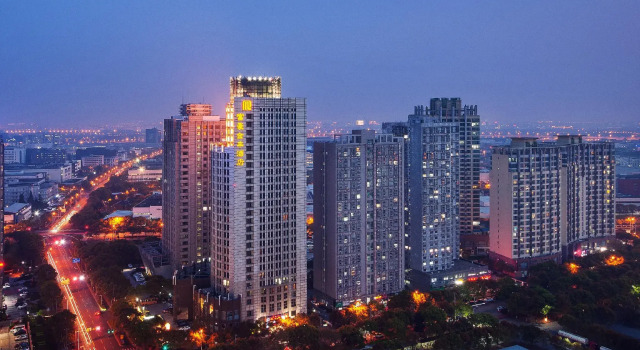 Одноместный люкс Executive Regal Jinfeng Hotel