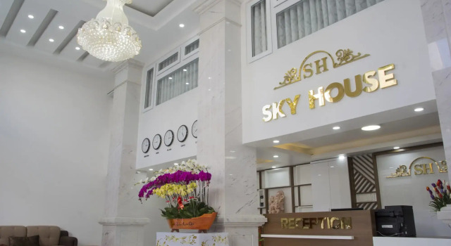 Skyhouse Hotel, Book Hotel Da Lat Lam Dong