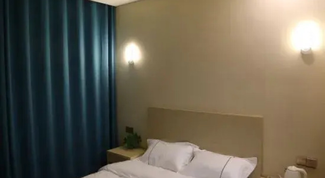 Люкс Deluxe Yingshang Lushangke Hotel