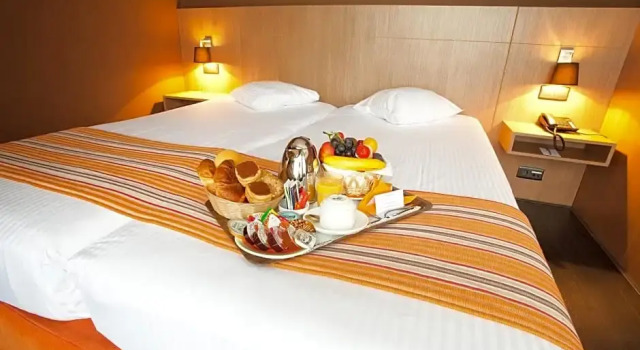 Номер Superior Theater Hotel