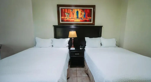 Семейный люкс Papagayo Golden Palms Beachfront Hotel