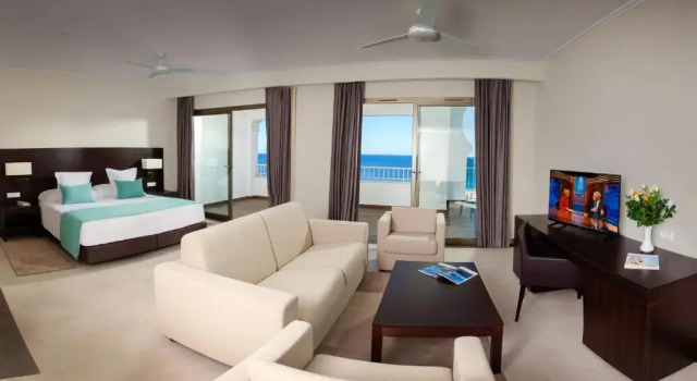 Люкс Superior с видом на море Concorde Green Park Palace
