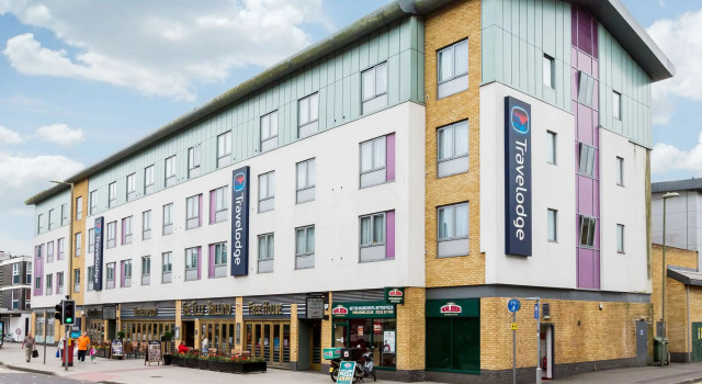 Travelodge Farnborough Central, Забронировать Отель Отели Западного Суссекса с завтраком, Завтраки