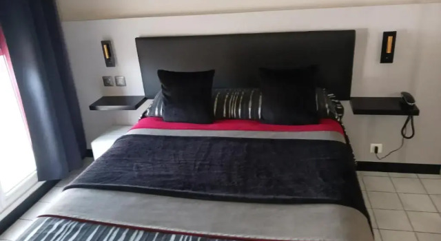Двухместный номер Standard Hotel Médicis