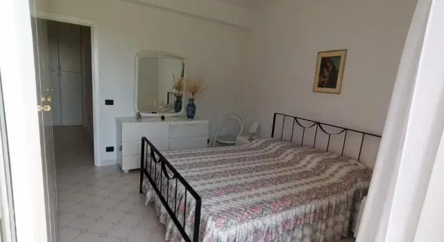 Benvenuti Alla Red House Dei Nebrodi, Book Hotel Hotels in Sicily with Parking, Parking