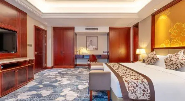 Люкс Premier Wychnor Park Country Club