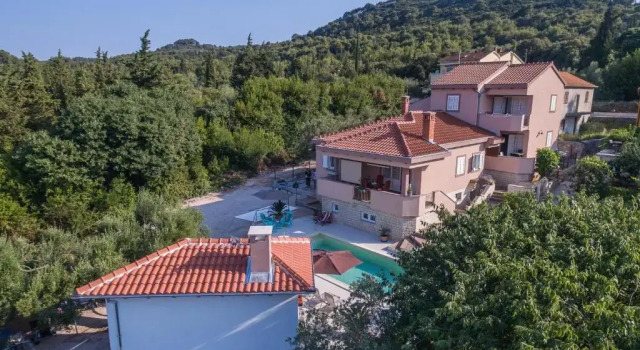 Апартаменты с 2 комнатами Apartments Jelavić
