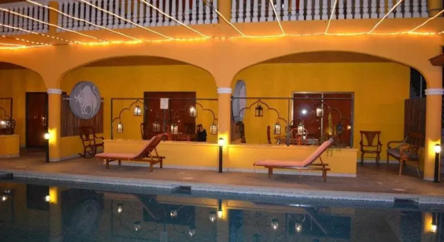Toro Blanco Resort