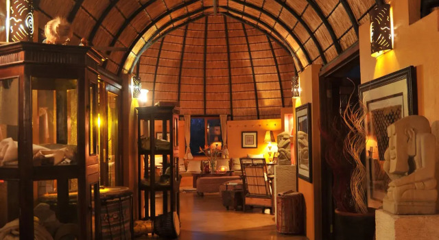 Hoyo Hoyo Safari Lodge, Prenota Casa vacanze Mluwati Concession 