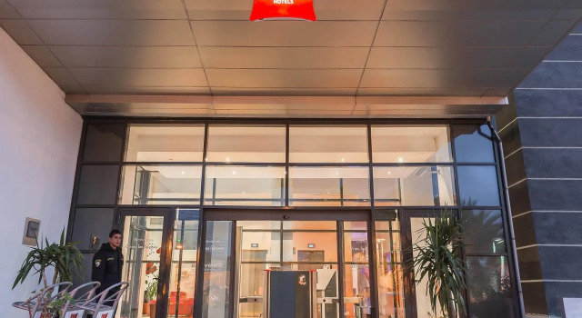 ibis Oran Les Falaises, Book Hotel 3-stjernede hoteller i Oran, 3*