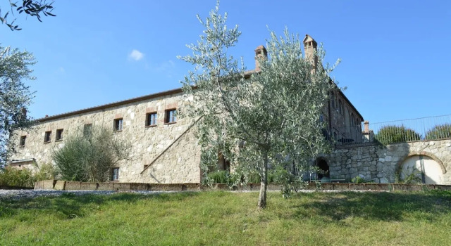 Holidays in Tuscany With Private Garden, Забронировать Отель Отели Ашано с парковкой, Парковка