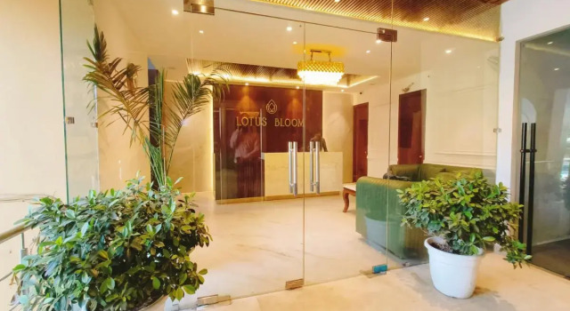 Hotel Lotus Bloom, Book Hotel Amritsar Punjab