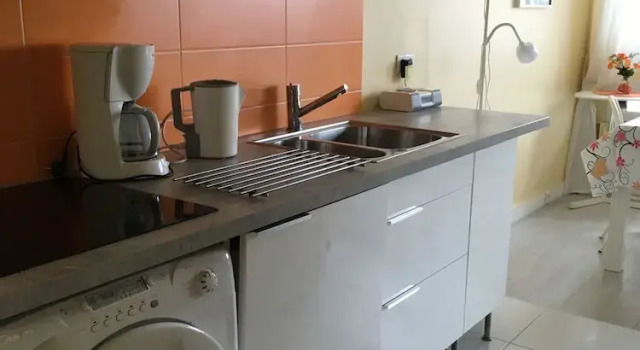 Sunny and Spacious Appartment, 44 Sqm, Great View, Wifi, Tv,