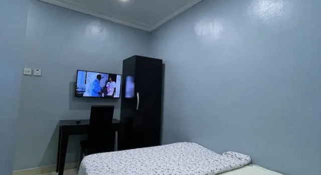 Number Eleven Hotel