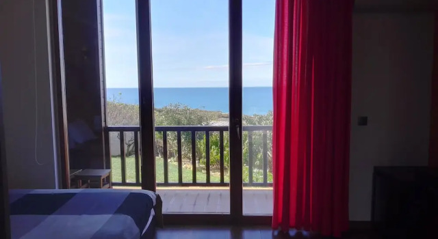 Люкс Ericeira Coxos Beach Lodge