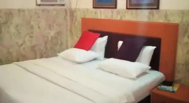 Двухместный люкс Royal Jerry Cedarwood Guest House