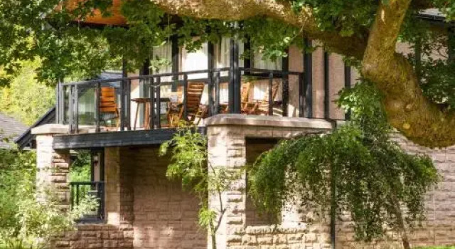 Cameron House Detached Lodge L1