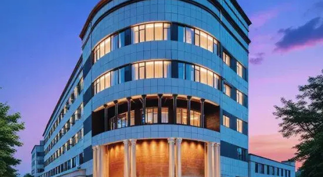 Hua Yi Hotel