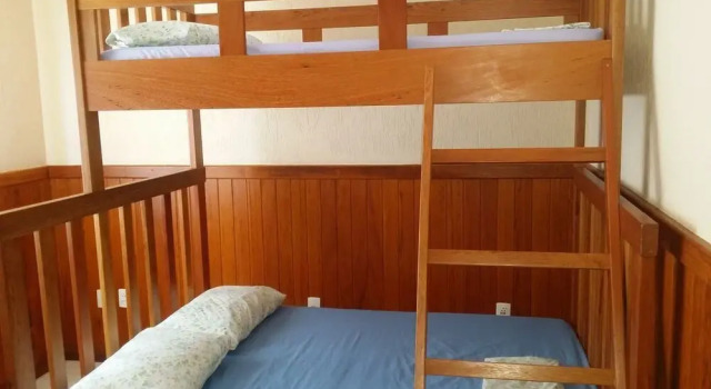 Семейный коттедж с балконом Casa do Santinho