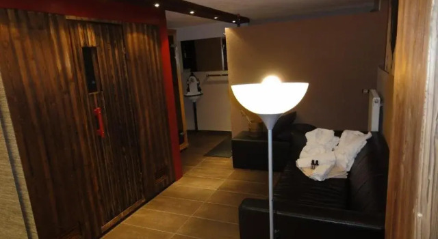 Appartement Schmid, Rezerwuj Apartament Hotele w Tyrol z parkingiem, Parking
