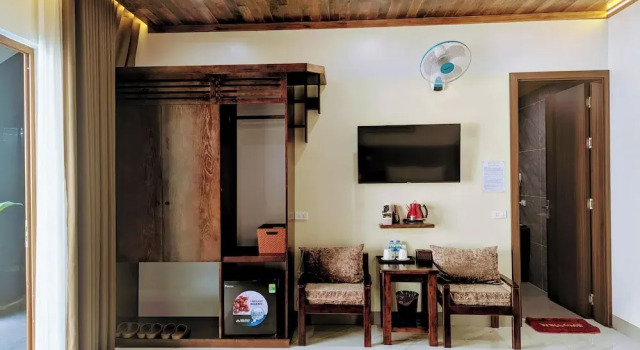 Четырёхместный номер Deluxe Daisys Villa TamCoc