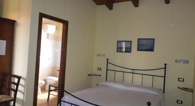 Двухместный номер Standard с видом на сад CuccuruAio' B&B
