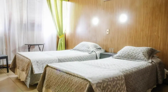 Четырёхместный номер Standard Hotel Concorde