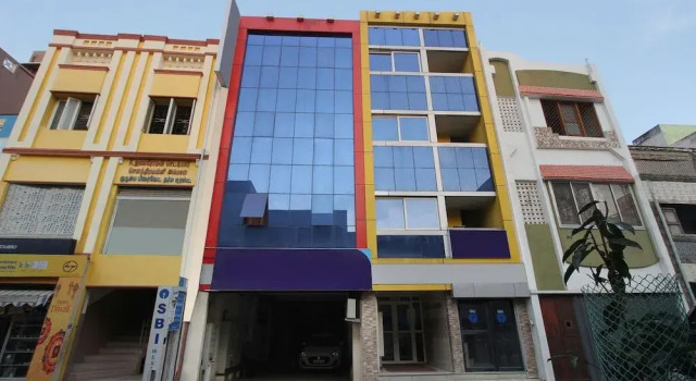 OYO 19959 Hotel Radhakrishna