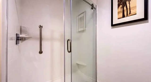 Номер Deluxe Hampton Inn Channel Islands Harbor