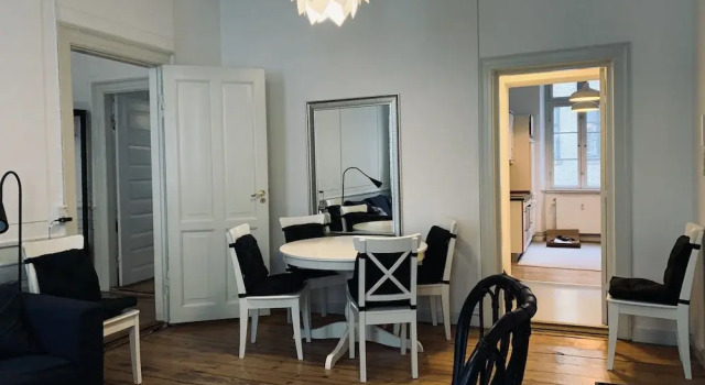 Apartment Inner City 1424-1, Забронировать Апартаменты/квартира Копенгаген Остров Зеландия, рядом с Памятник Гансу Христиану Андерсену
