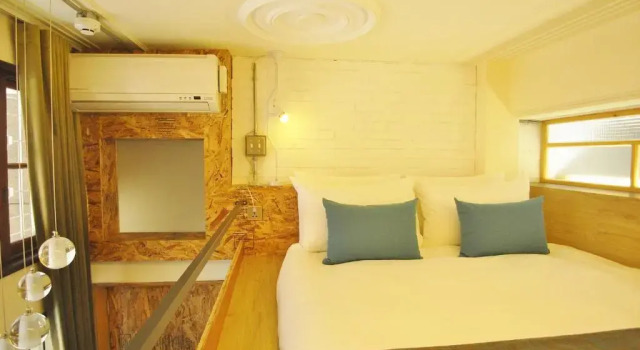 Двухместный номер Standard с балконом With Inn Hostel