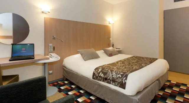 Двухместный номер Standard Mercure Grenoble Centre Porte des Alpes