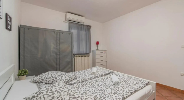 Apartment Narcisa with Terrace