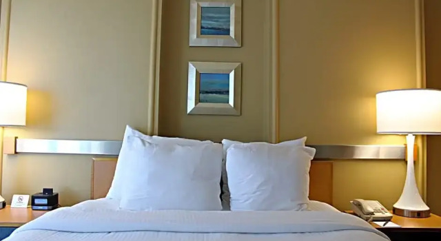 Номер Standard с частичным видом на океан Hilton Vacation Club Daytona Beach Regency