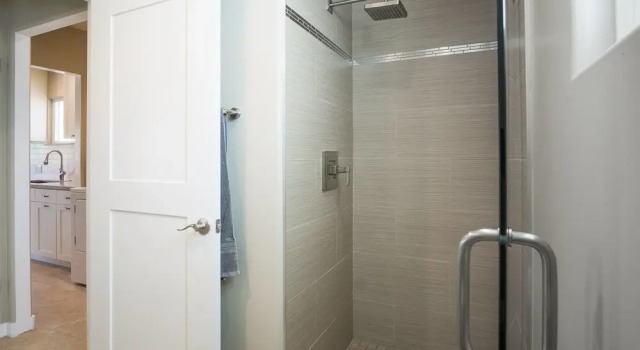 Lovely Palm Springs 2BR by RedAwning, Забронировать Отель Отели Палм-Спрингса 3 звезды, рядом с Palm Springs Mall Shopping Center, 3*