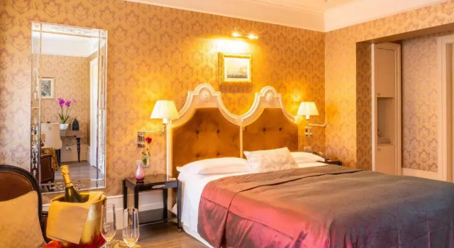 Двухместный номер Standard с видом на канал Hotel Moresco